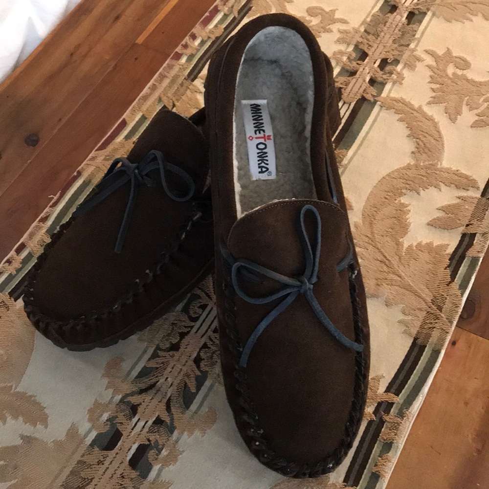 Minne Tonka Men’s Slippers Size 11